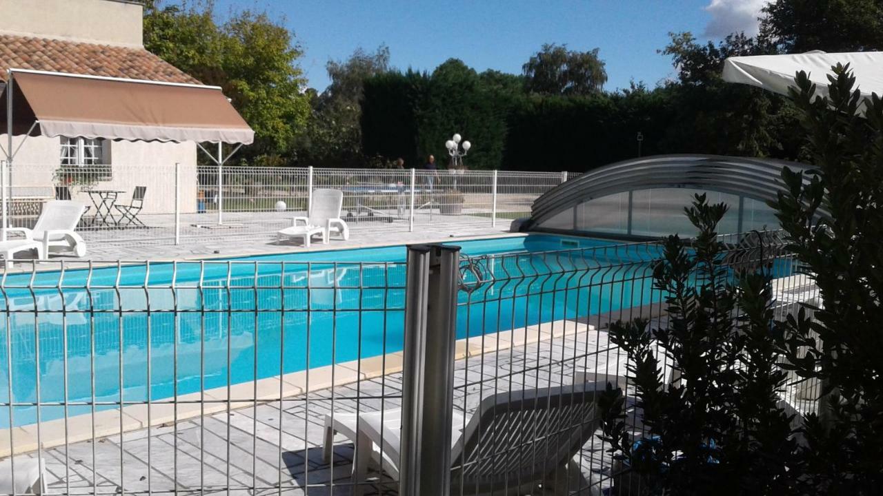 Le Cabassou Du Medoc Begadan Bagian luar foto
